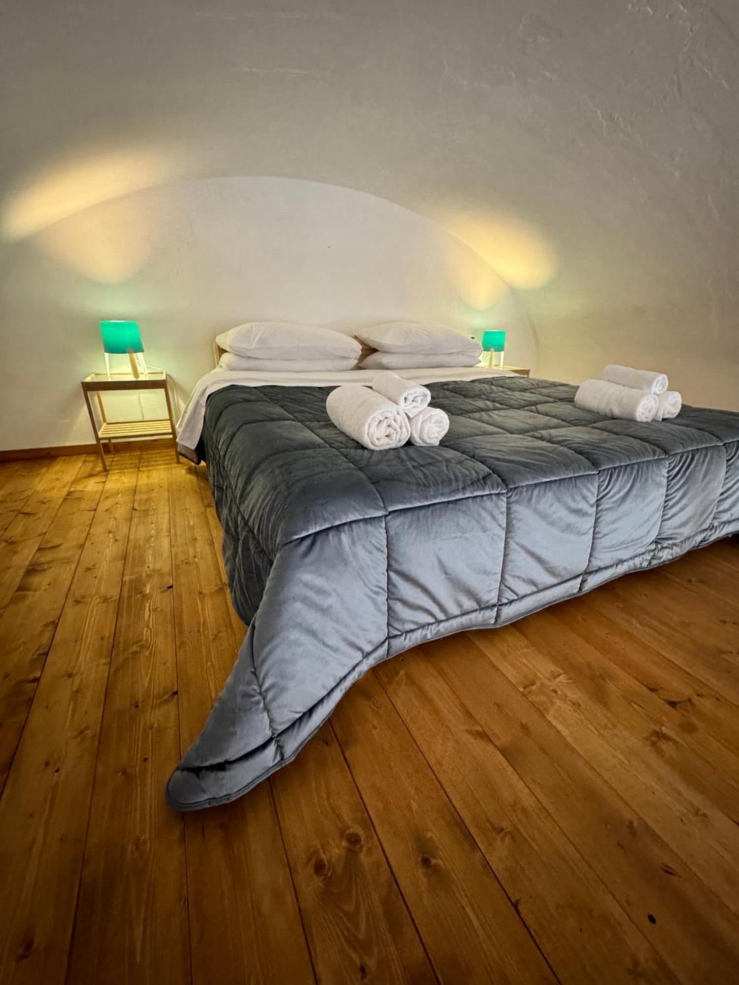 B&B Dormi Bene 比谢列 外观 照片