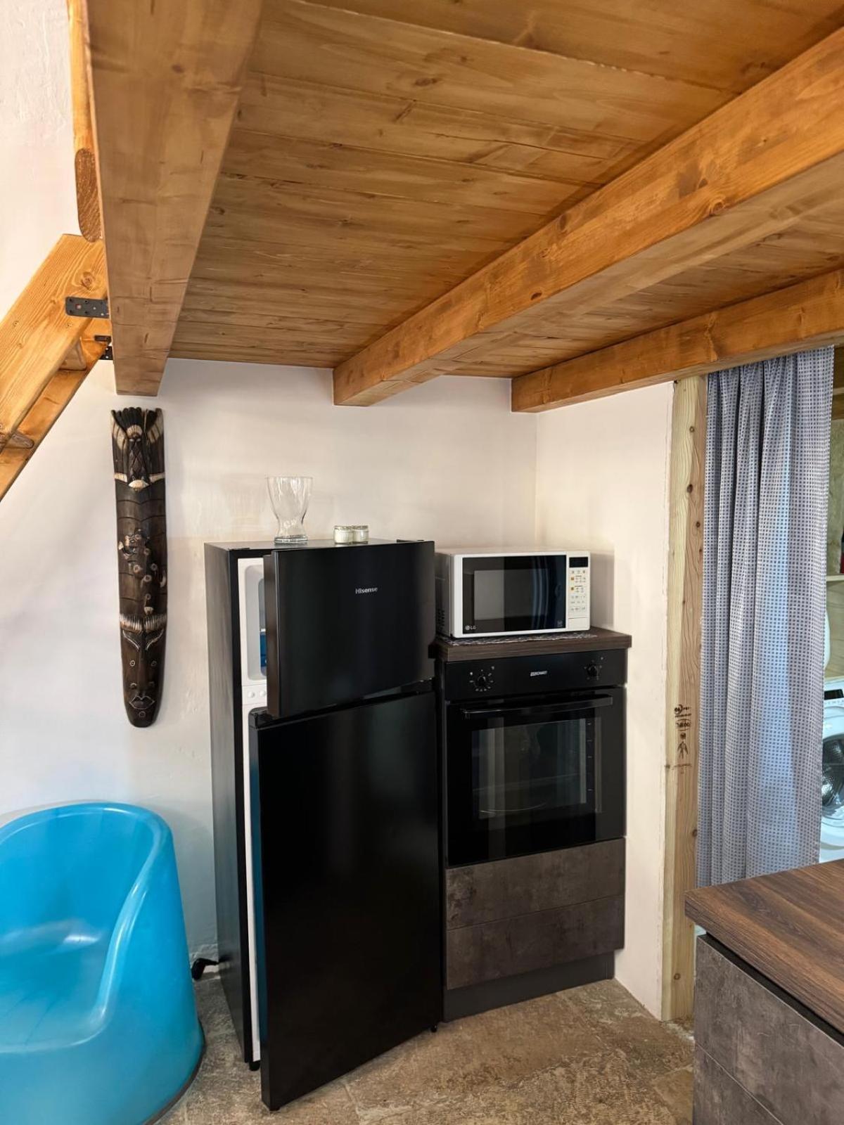 B&B Dormi Bene 比谢列 外观 照片